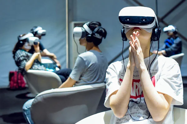 AR/VR沉浸式体验